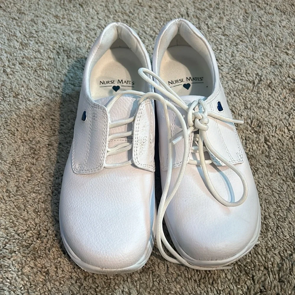 Nurse Mates shoes, size 6.5 - Picture 3 of 5